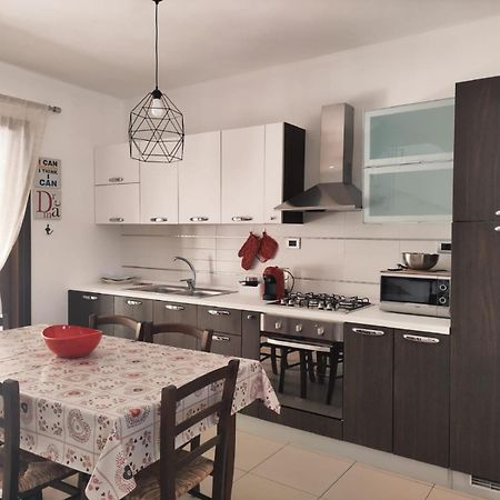토르톨리 Casa Il Cortile Fiorito 아파트 외부 사진