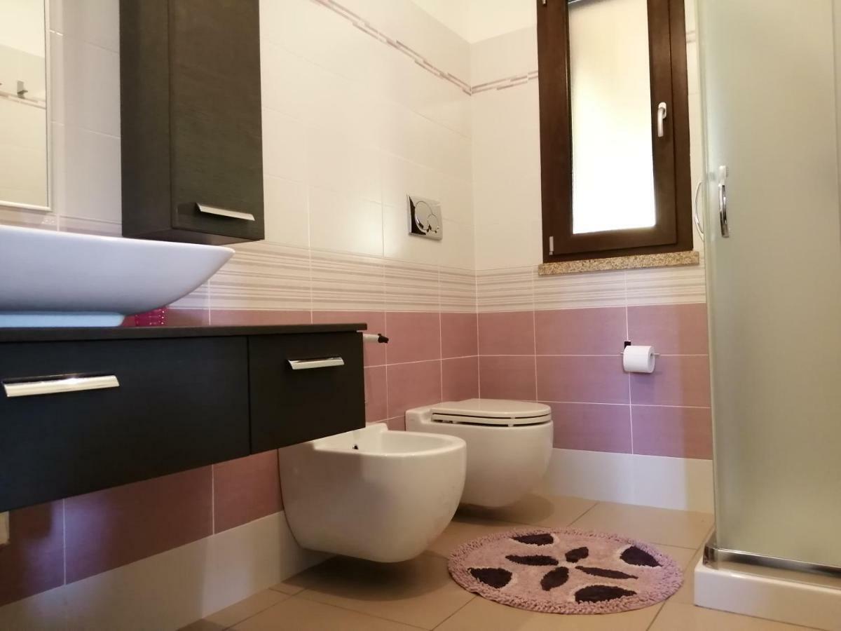 토르톨리 Casa Il Cortile Fiorito 아파트 외부 사진